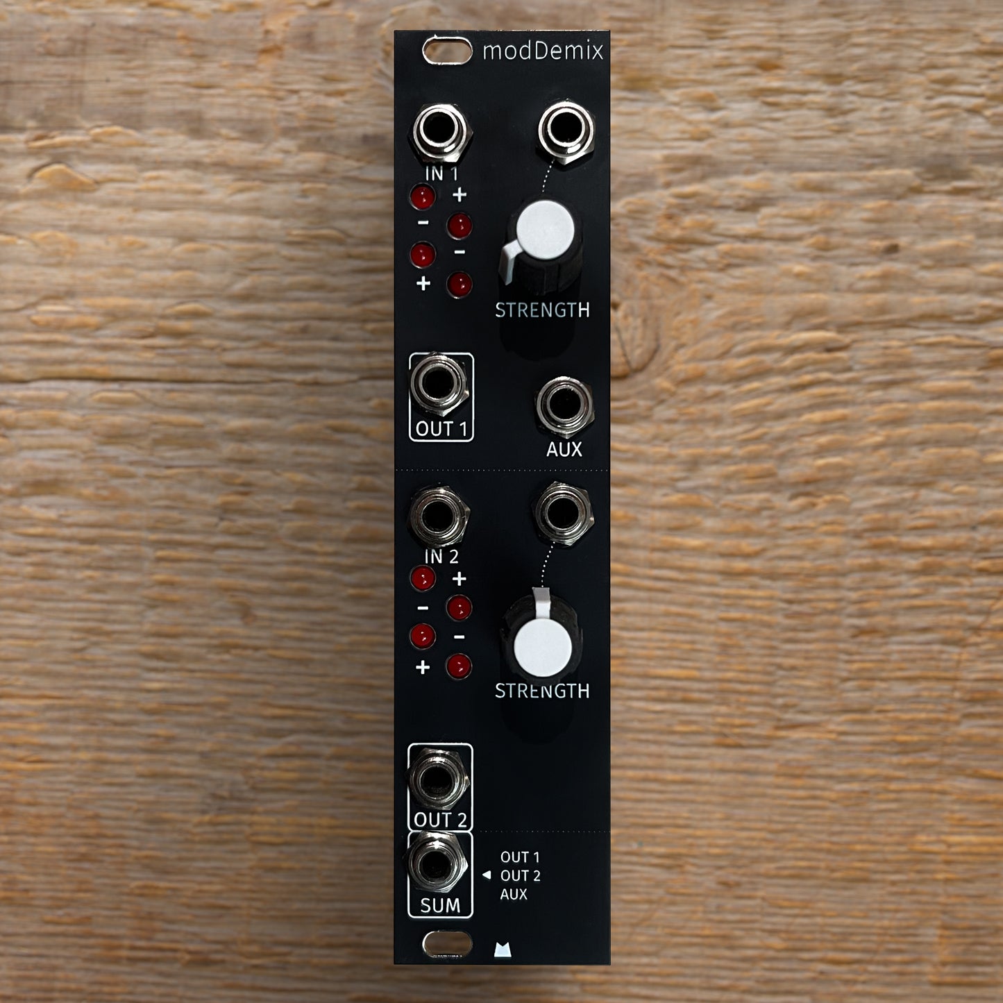 modDemix black panel