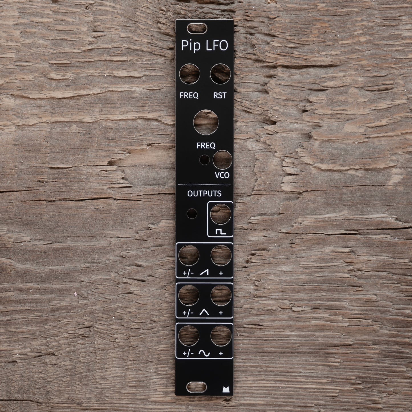 Pip LFO black panel