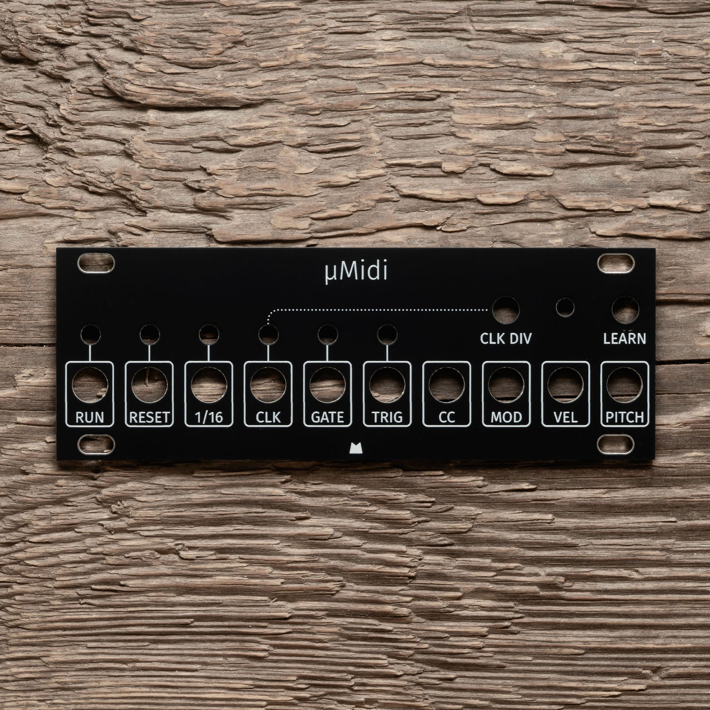 uMidi 1U black panel