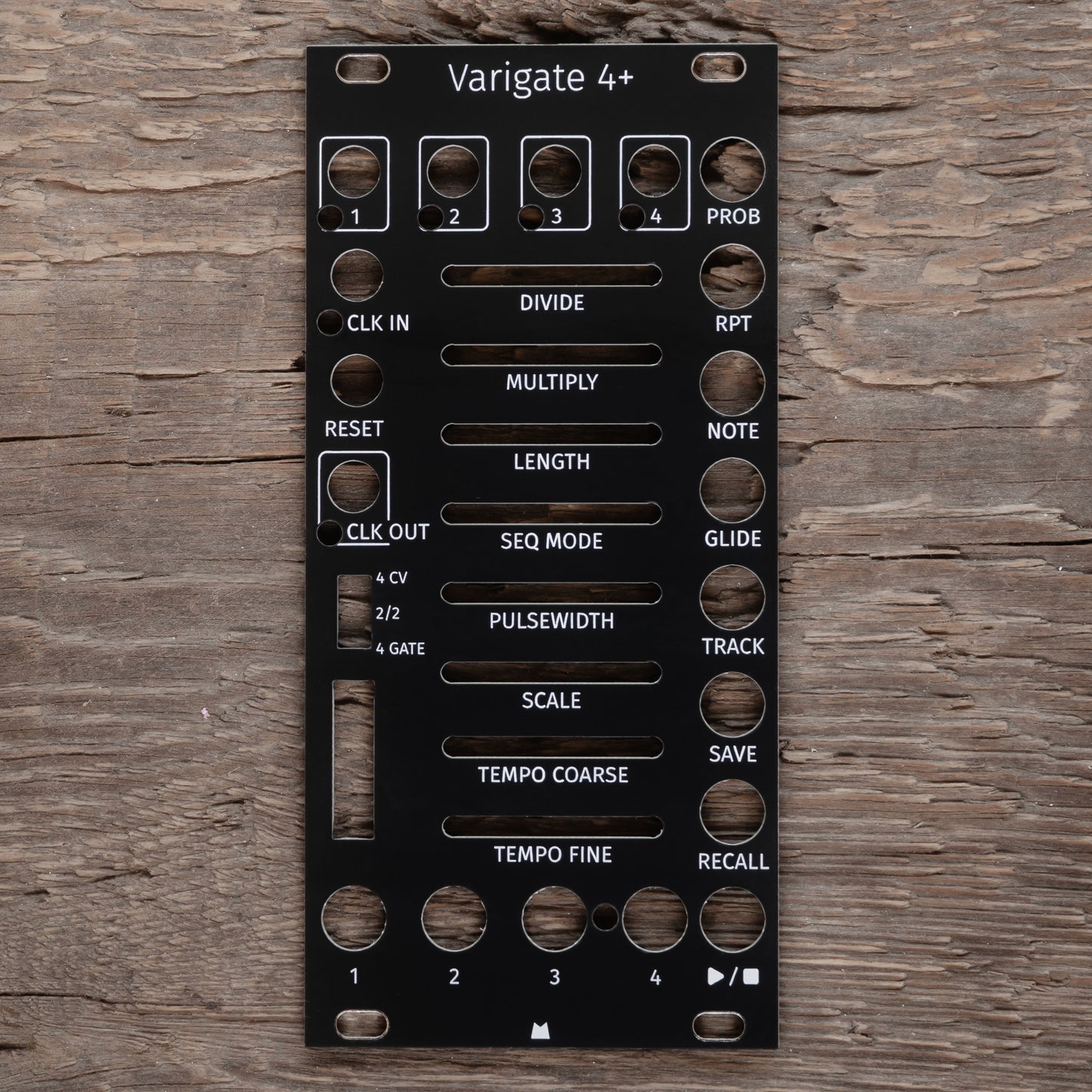Varigate 4+ black panel