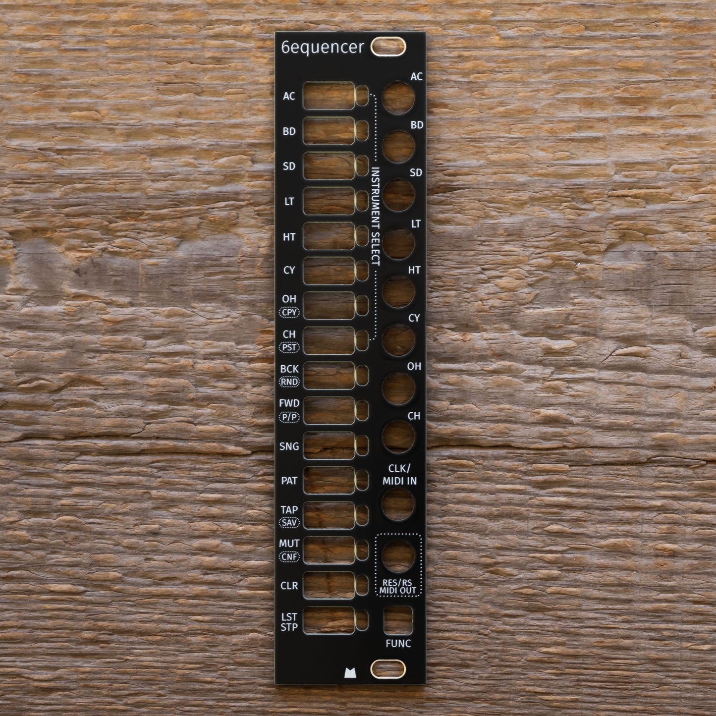 6equencer 3U black panel