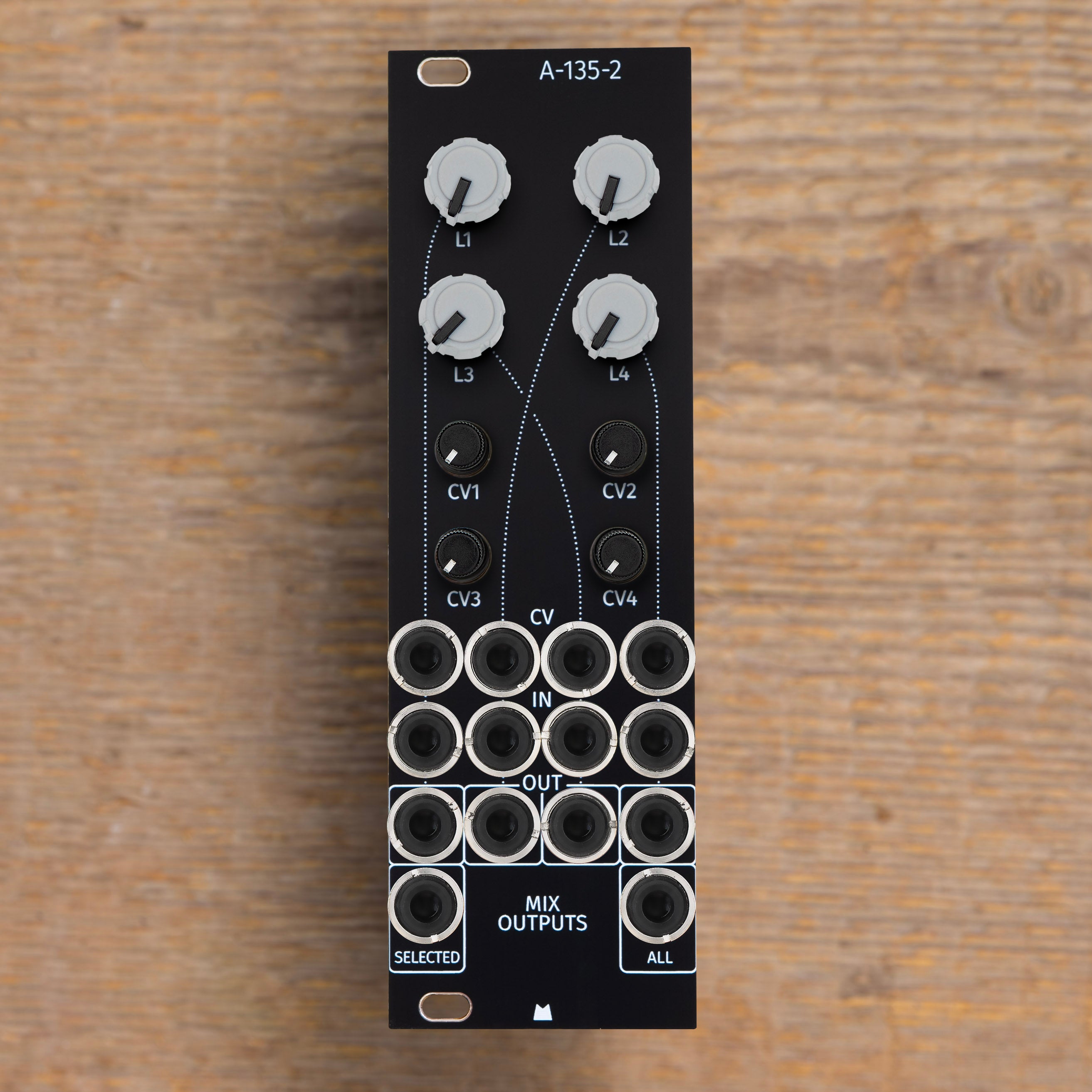A-135-2 Quad VCA black panel – Mörk Modules