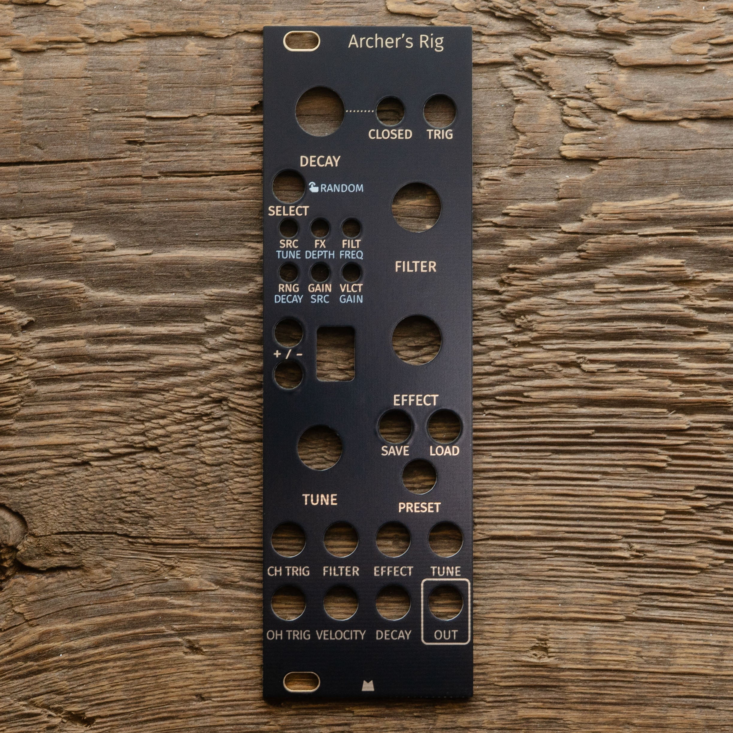 Techstone Rig Panel Archer's Rig black & gold panel – Mörk Modules