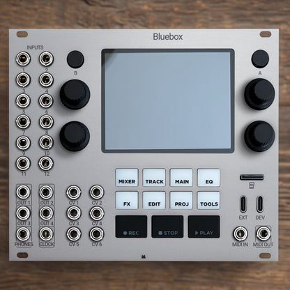 Bluebox silver panel
