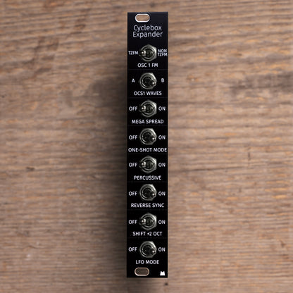 Cyclebox II Expander black panel