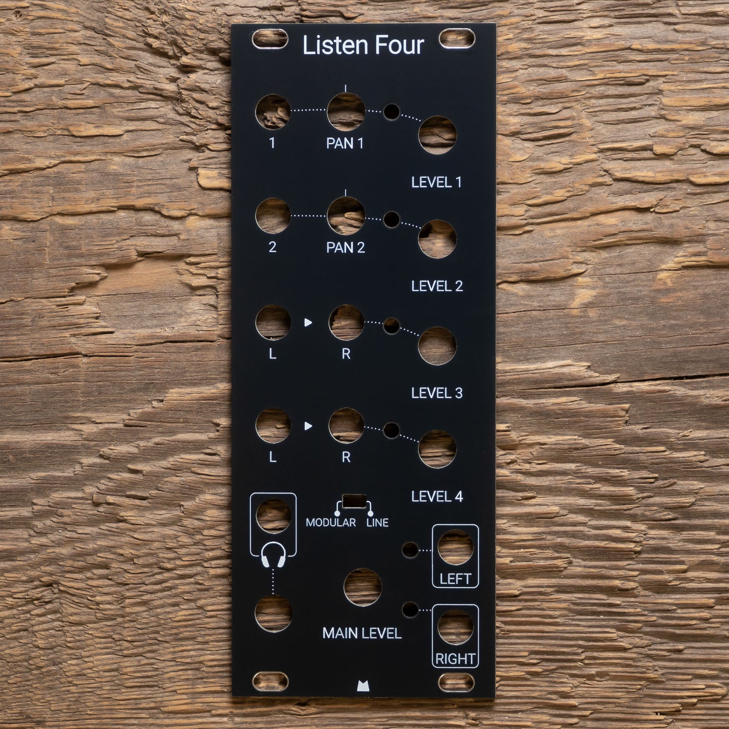 Listen Four black panel