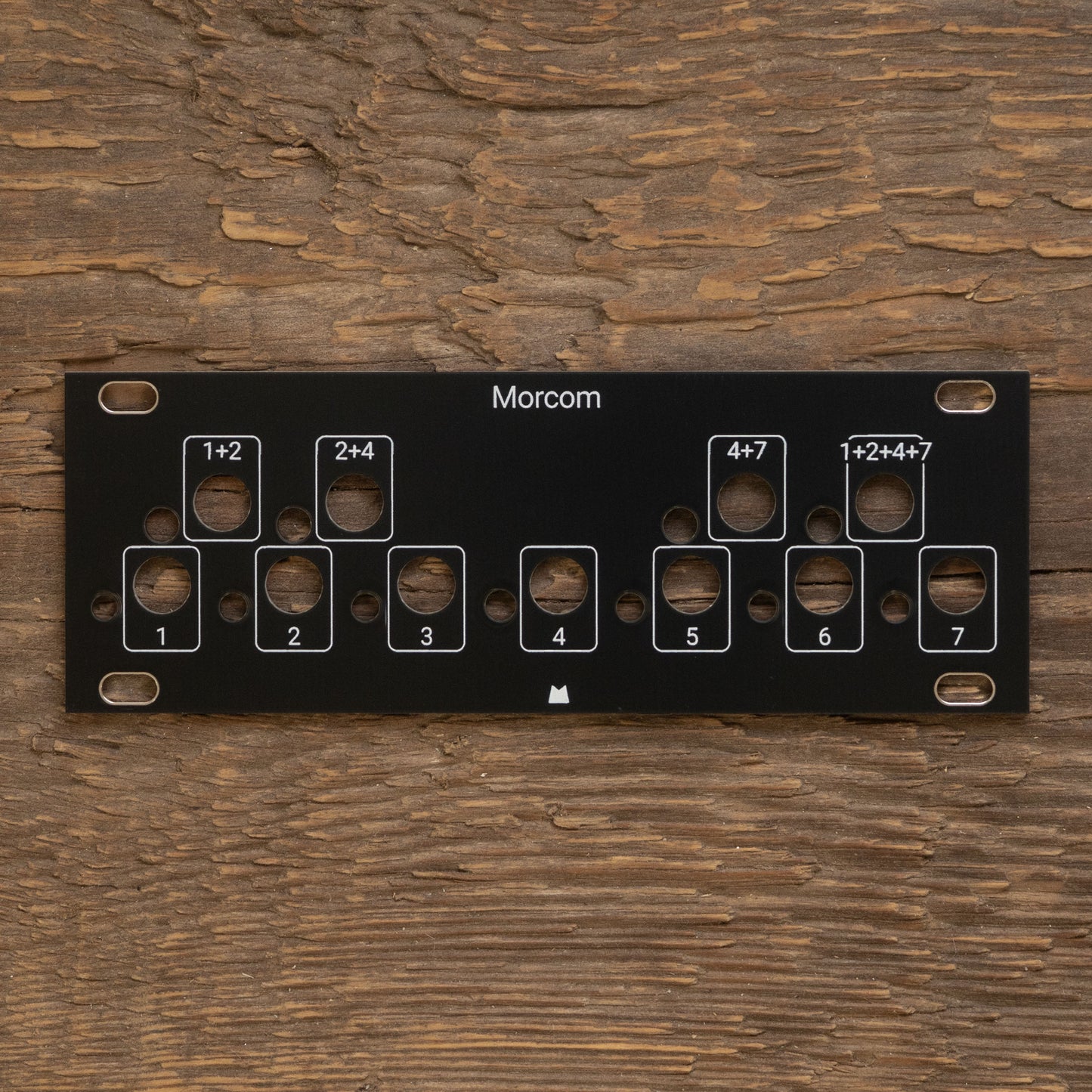 Morcom - 1U - black panel