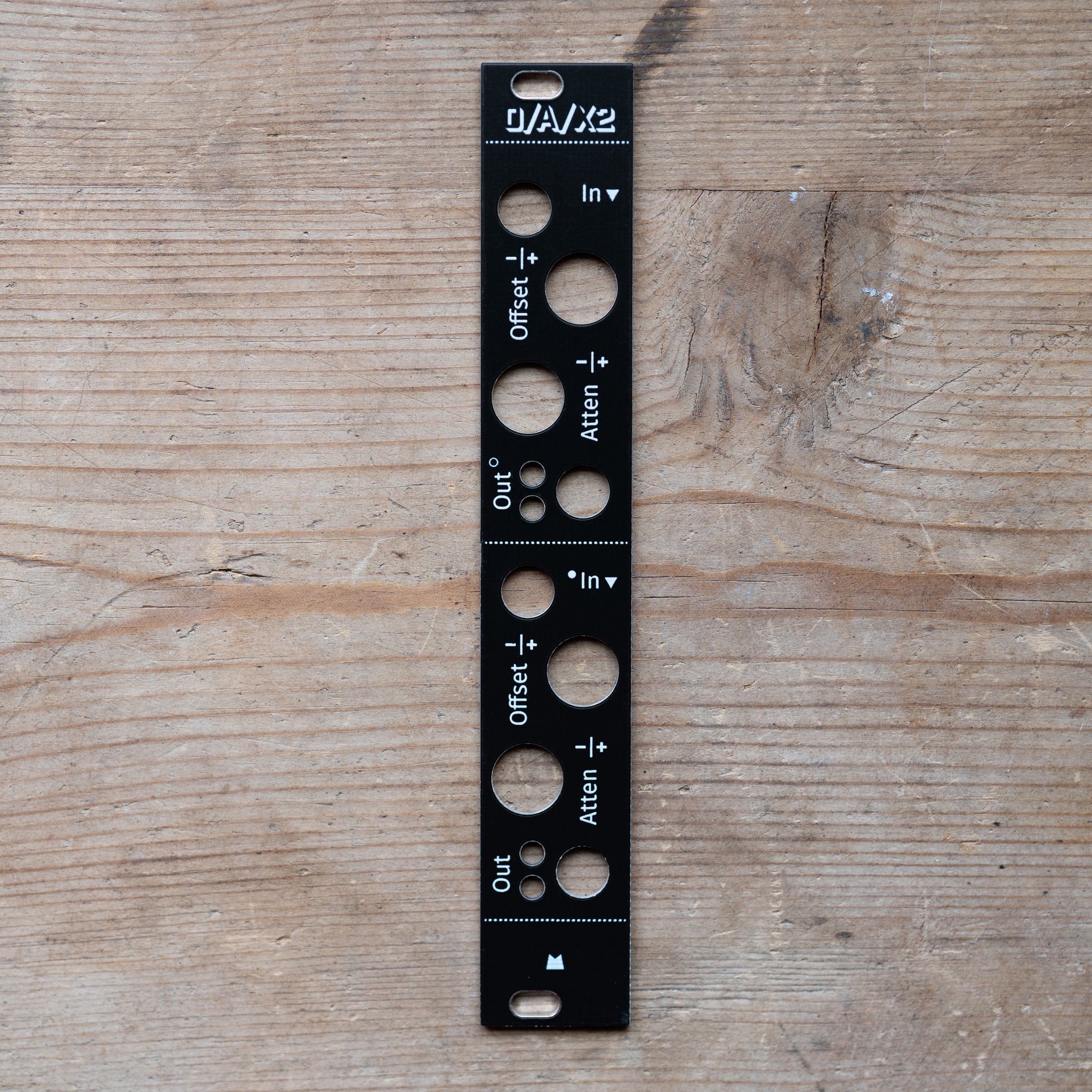 O/A/X2 black panel – Mork Modules