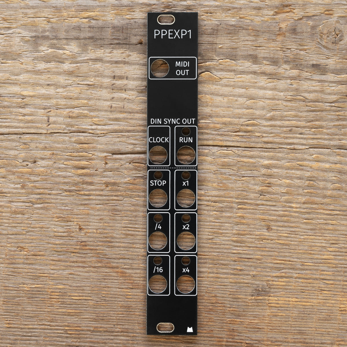 PPEXP1 black panel – Mörk Modules