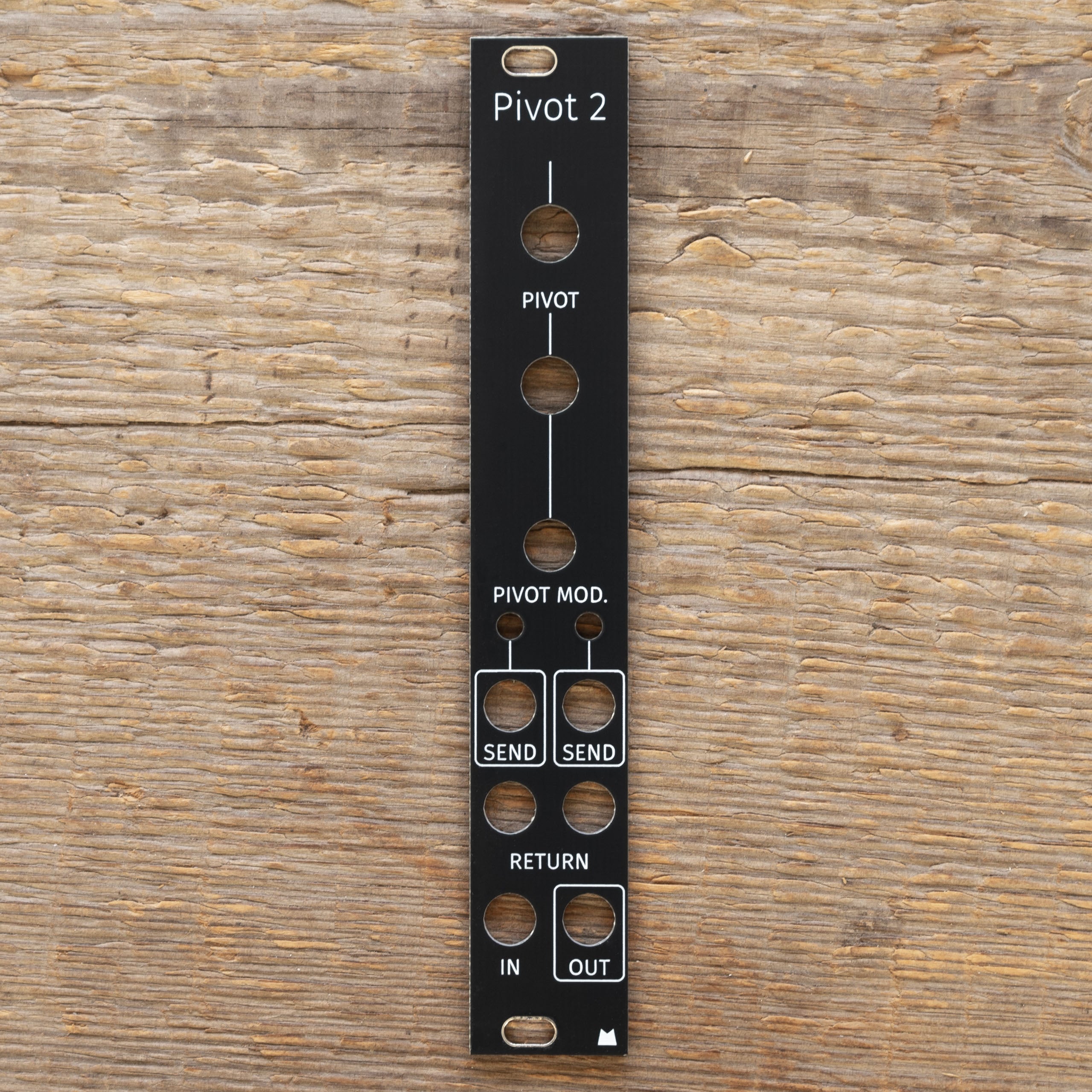 Pivot 2 black panel – Mörk Modules