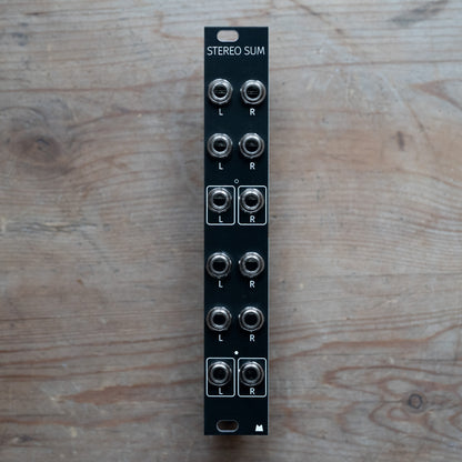 STEREO SUM black panel