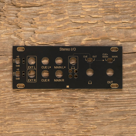 Stereo I/O 1U black & gold panel