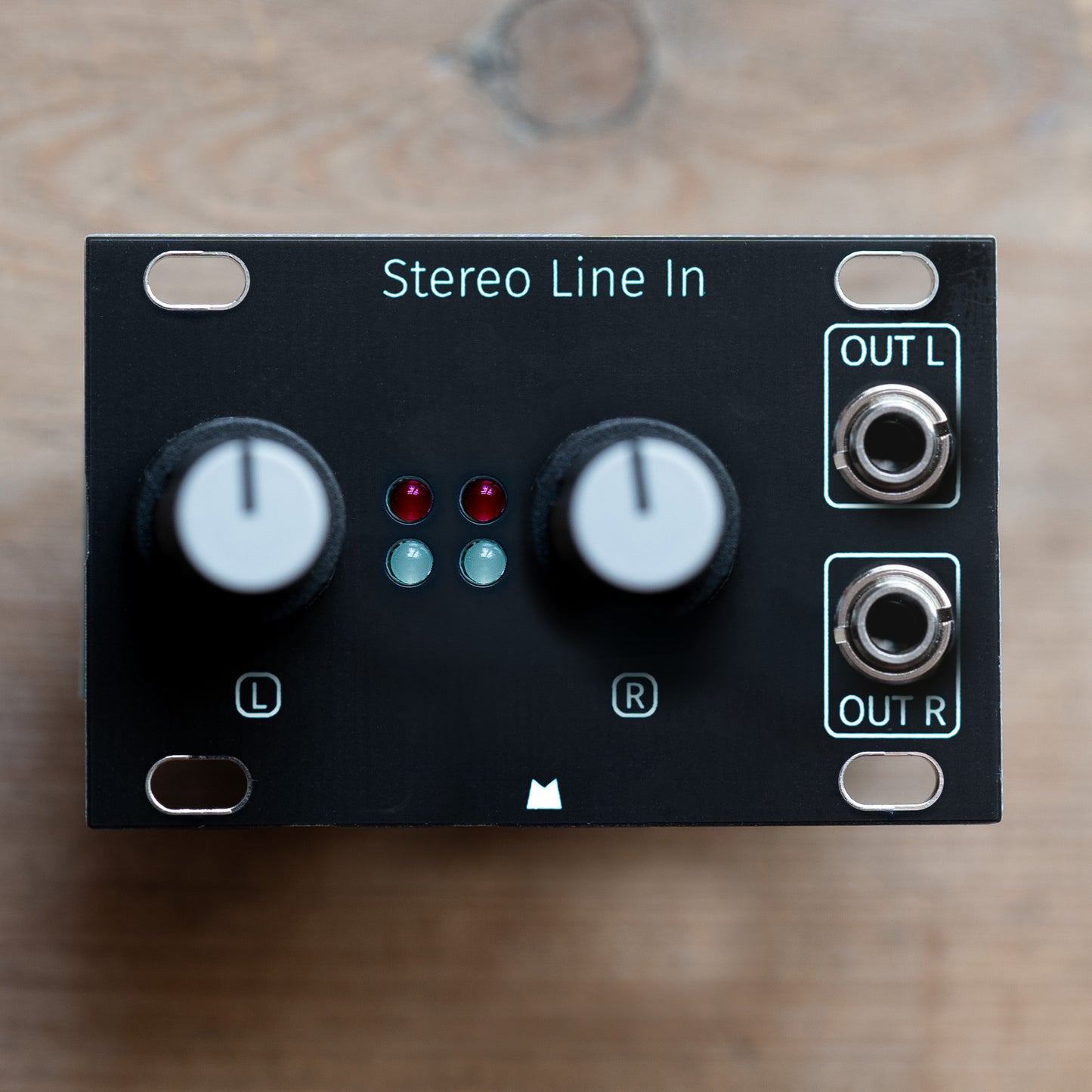 Stereo Line In 1U black panel