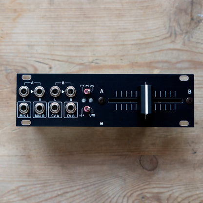 Xfade 1U black panel