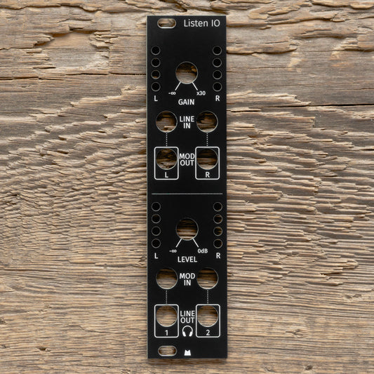 Listen IO black panel