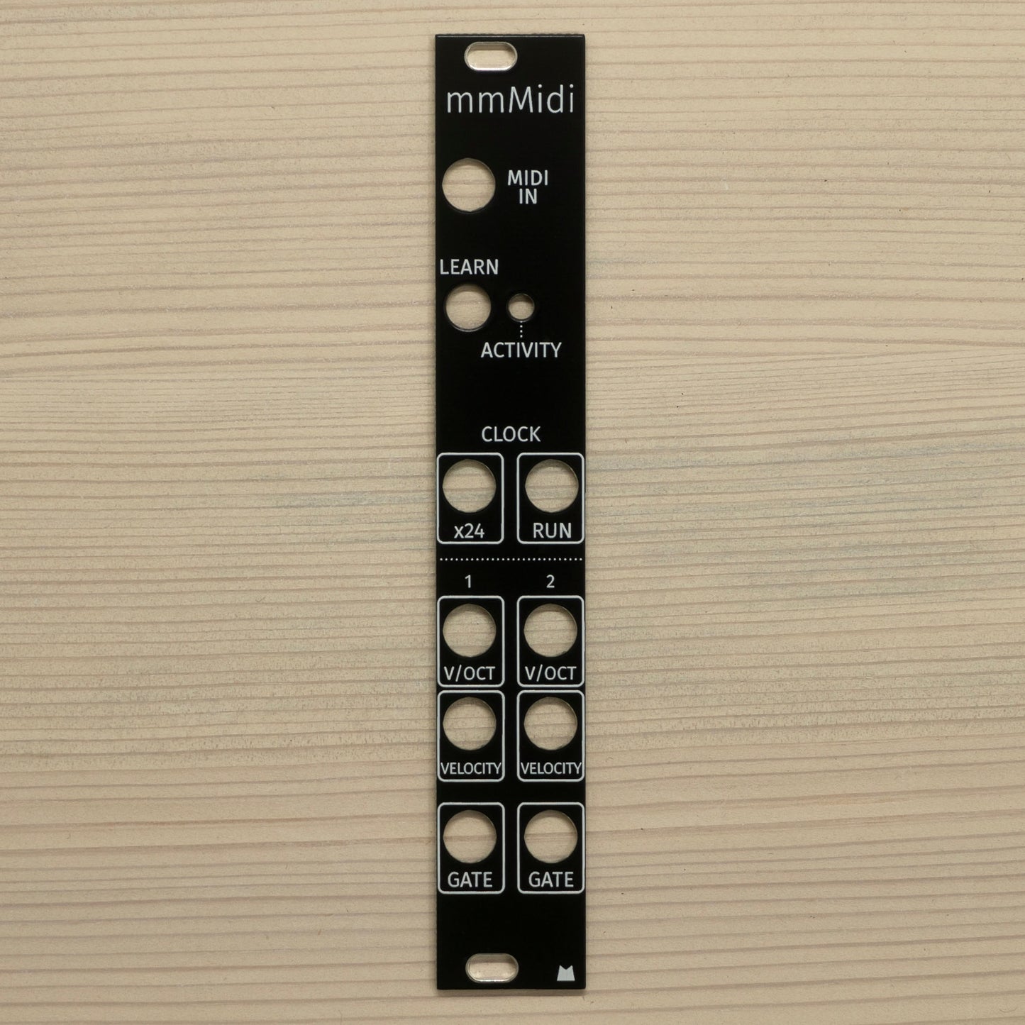 mmMIDI black panel