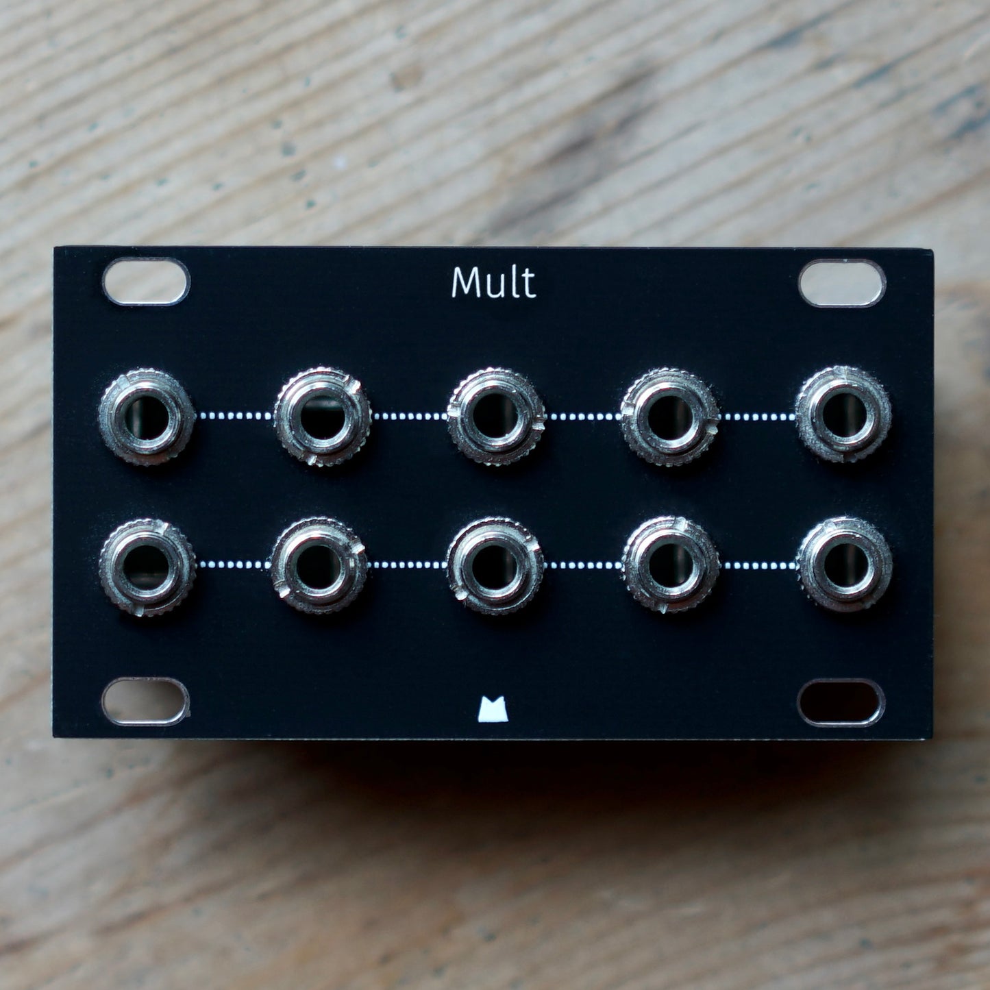 Mult 1U black panel