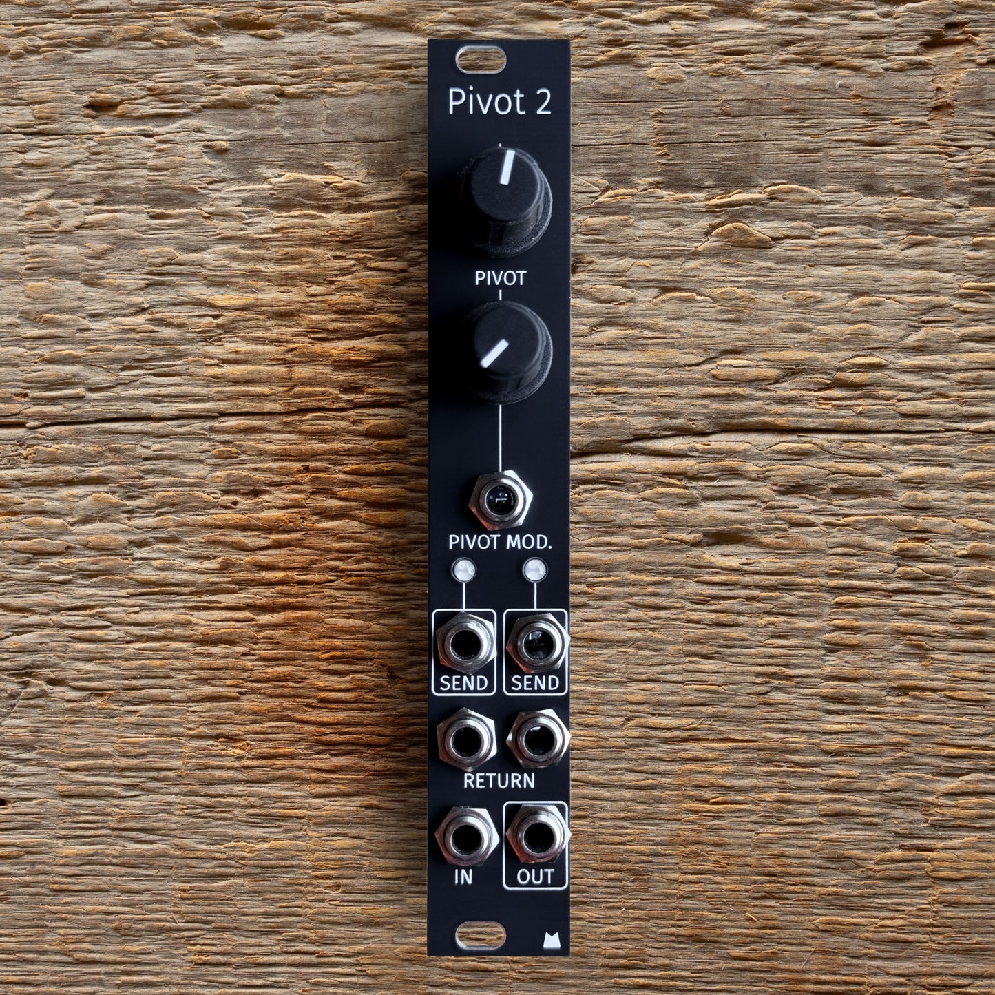 Pivot 2 black panel