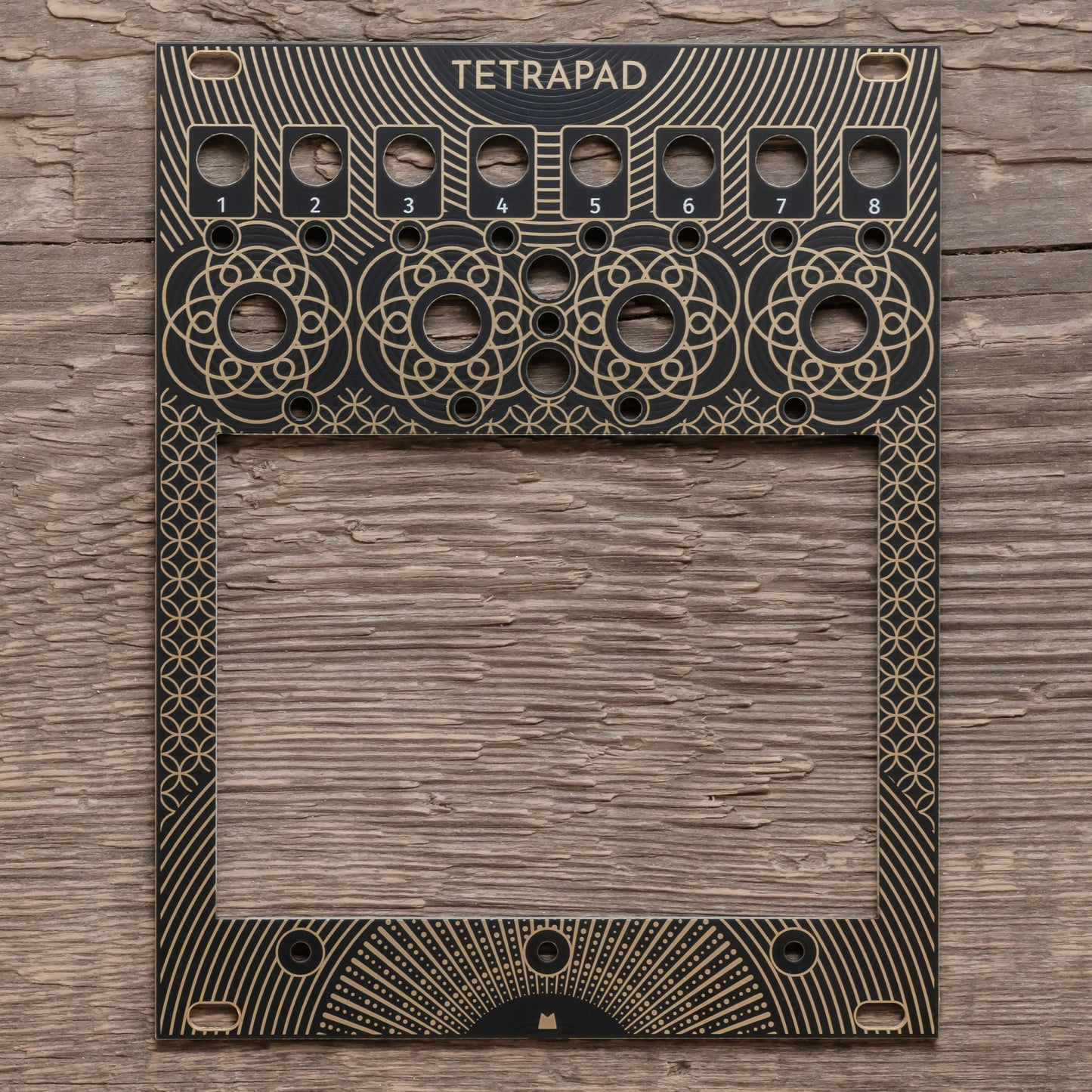 Tetrapad - Golden Lotus - black & gold panel